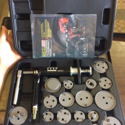 17 Piece Air Powered Brake Caliper Master Set  For  Domestic Asian & European